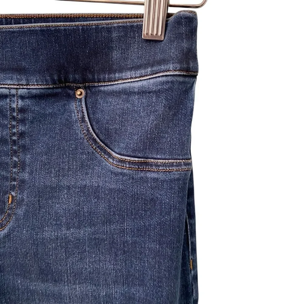 Spanx Distressed Dark Blue Skinny Jeans in Size Medium